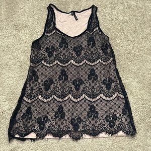 Maurice’s blue lace tank size large